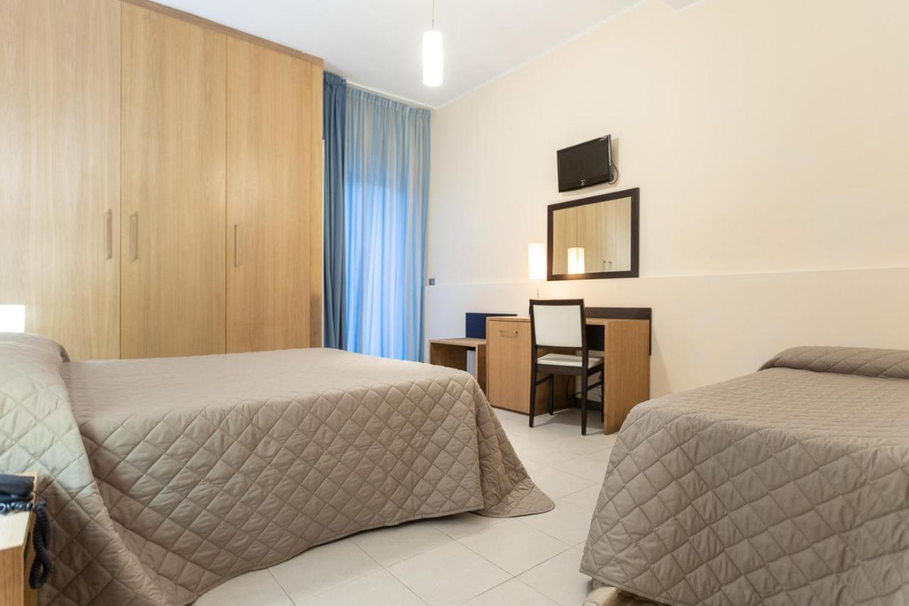 Club Azzurro Hotel & Resort Porto Cesareo Exterior foto