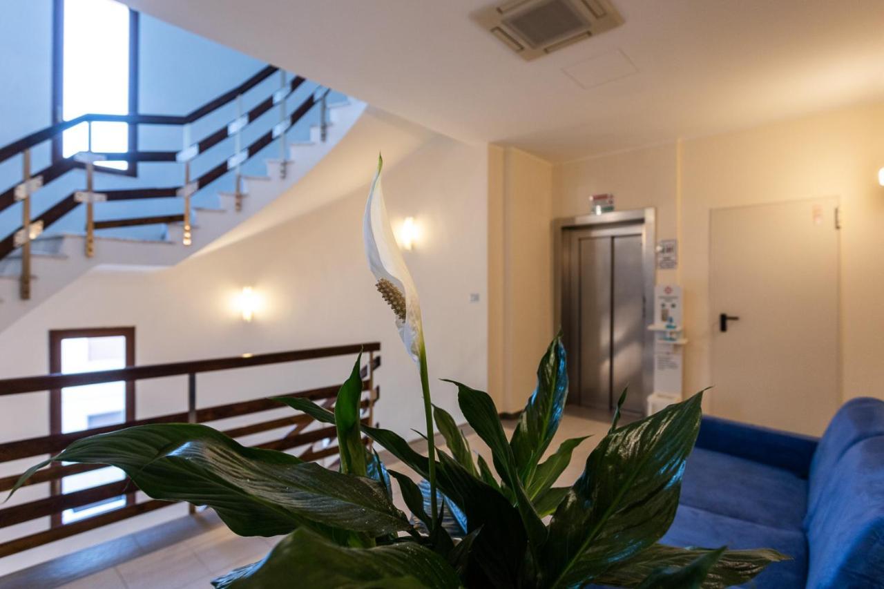 Club Azzurro Hotel & Resort Porto Cesareo Exterior foto